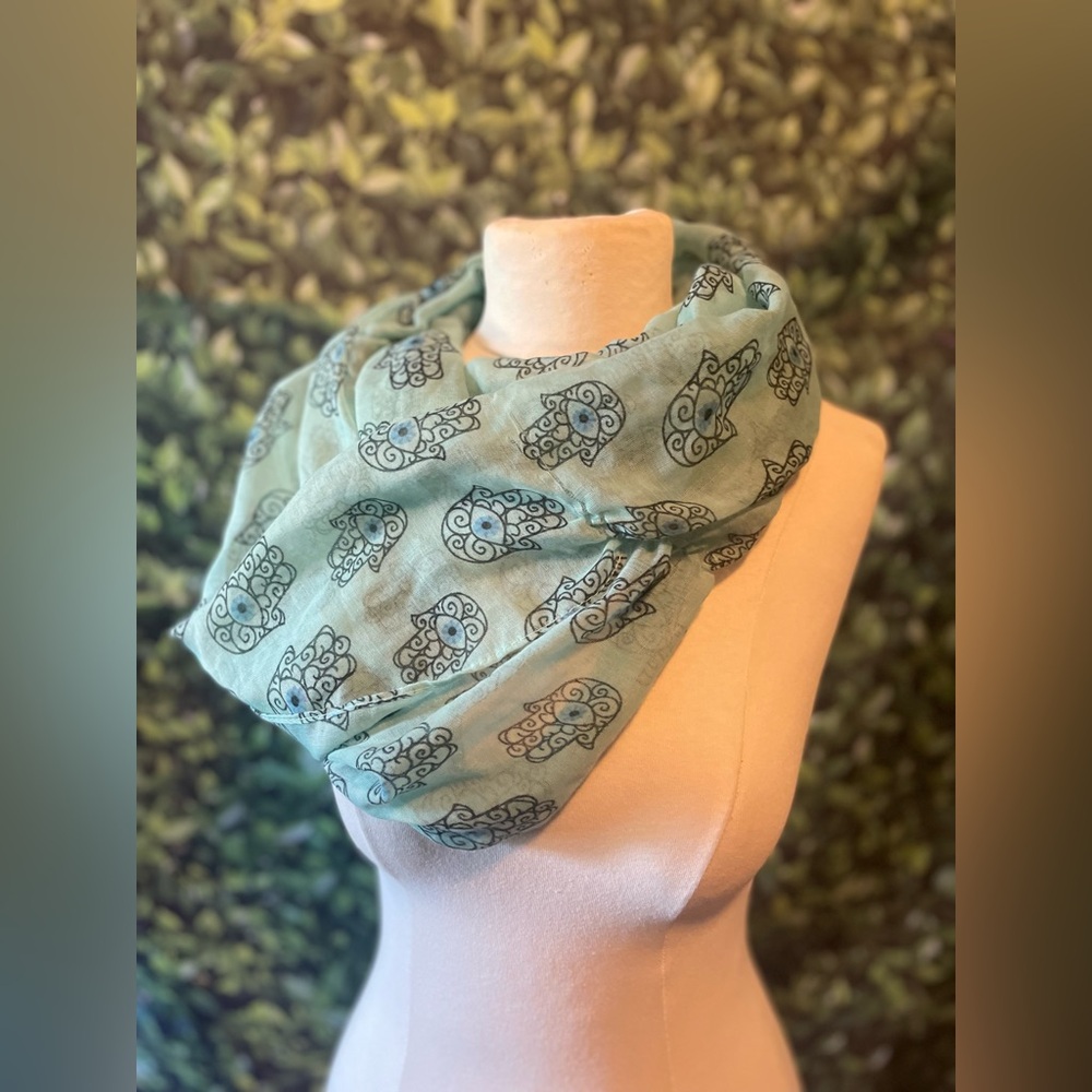 Two pre-loved infinity scarves - Picture 2 of 2